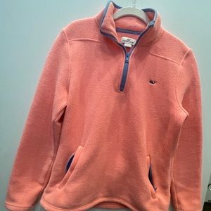 Vineyard Vines sweatshirt